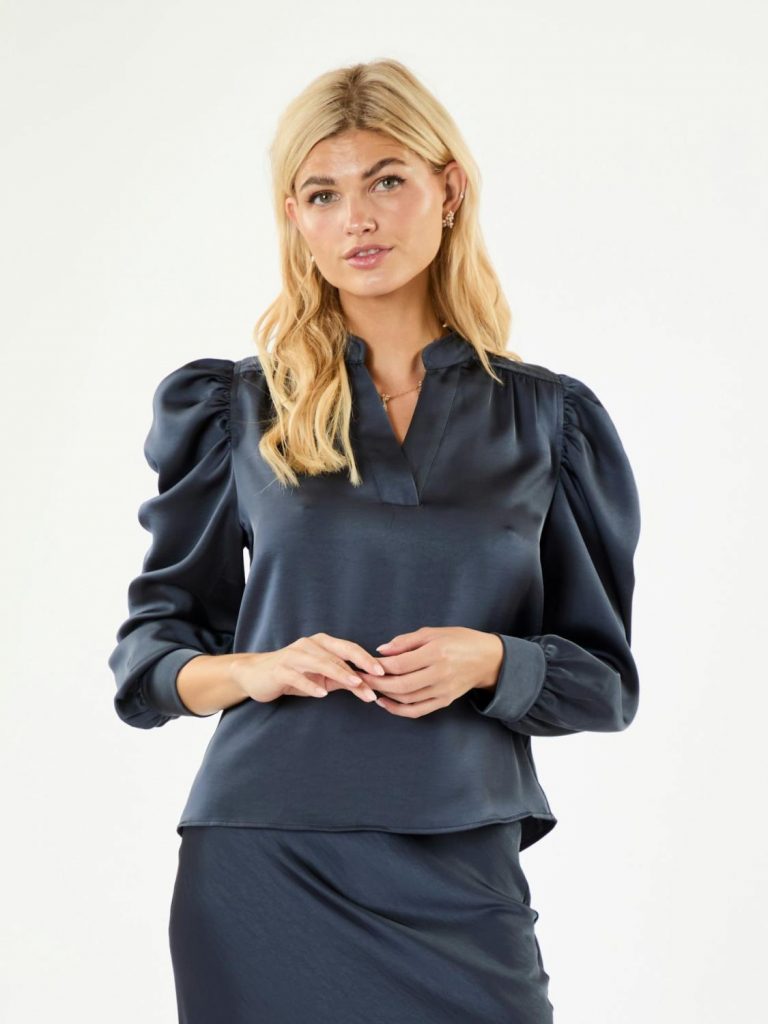 Neo Noir Rosslyn Heavy Sateen Blouse Midnight Blue