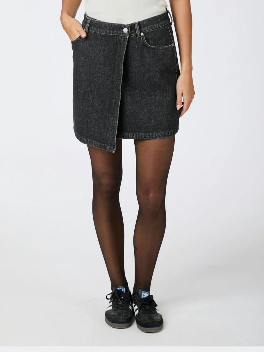 Neo Noir Kendra Skirt