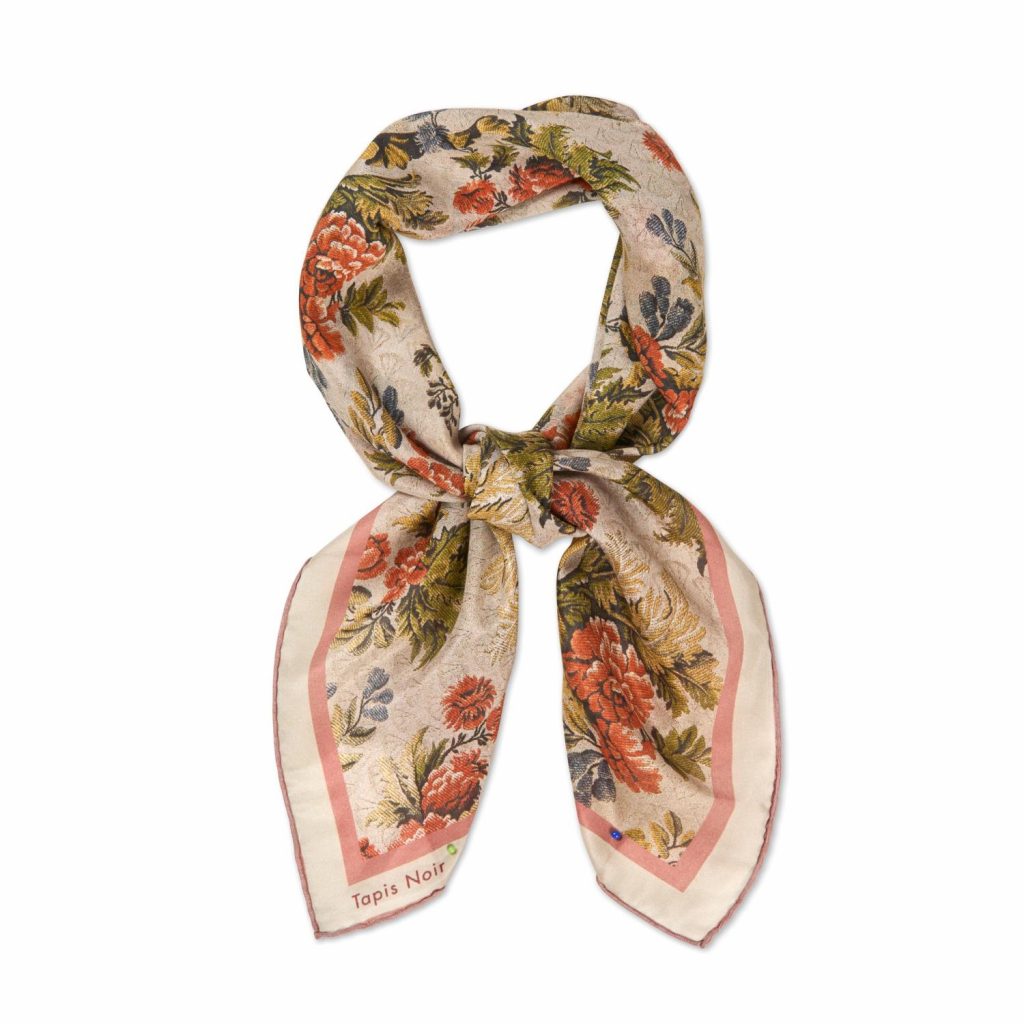 Tapis Noir Light Peach Flower Scarf 67×67