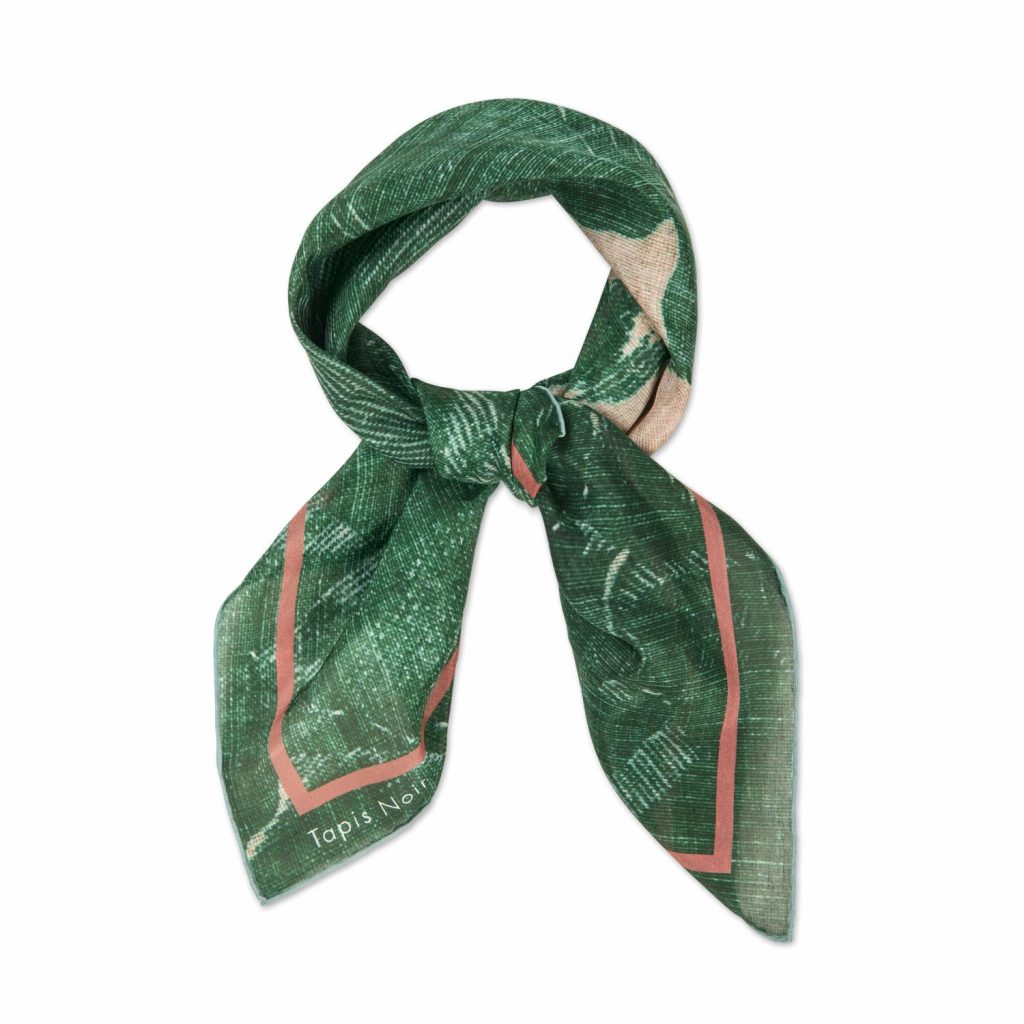 Tapis Noir Light Green Toile Scarf 67×67